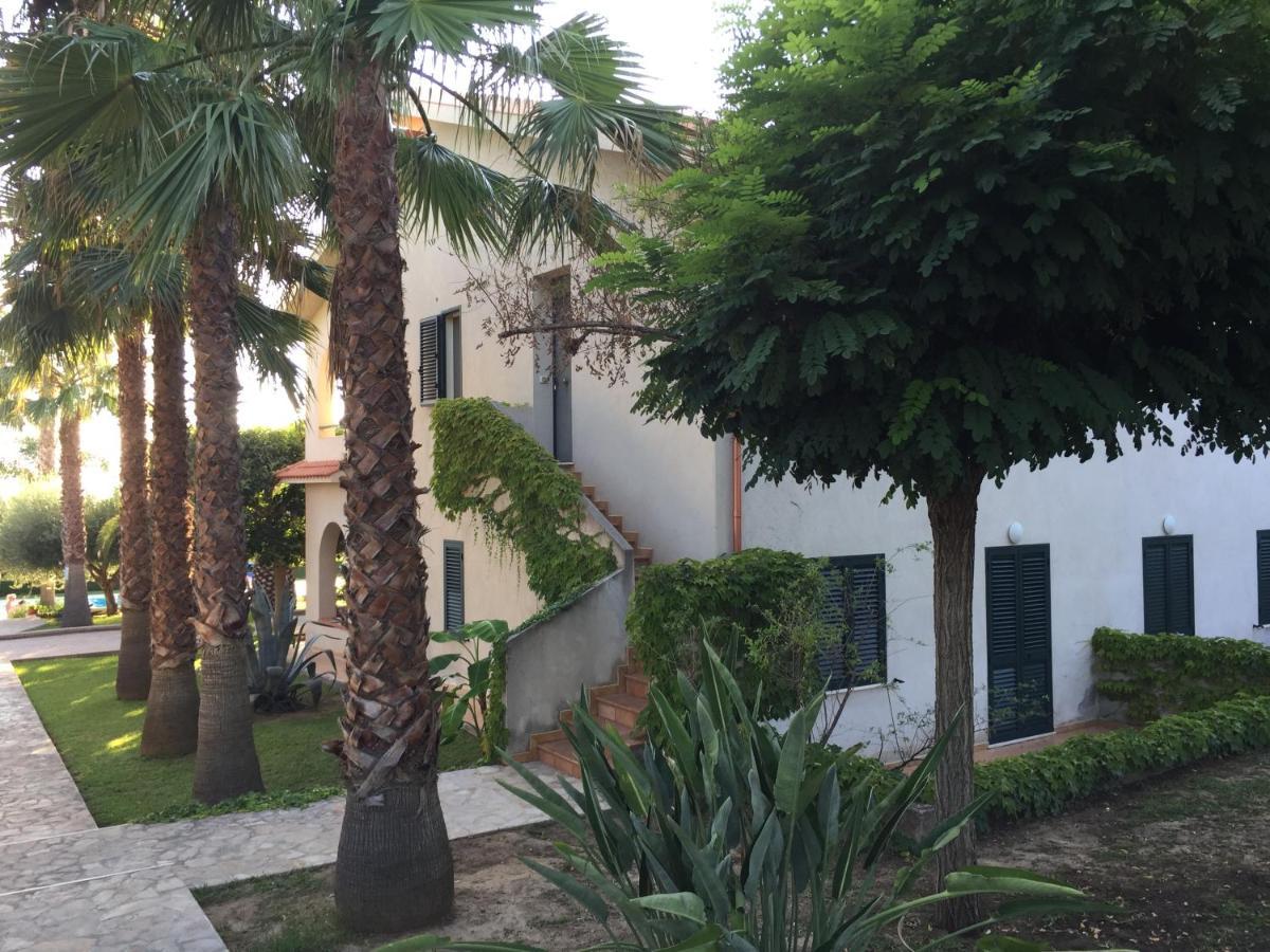 Delta Club Residence Capo Vaticano Exterior photo